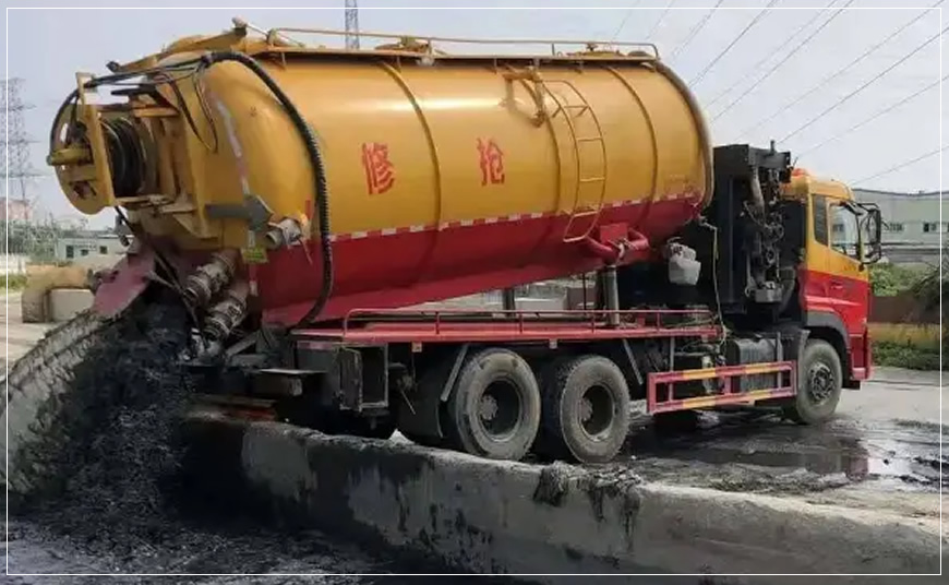 蒸湘沉淀池清理案例